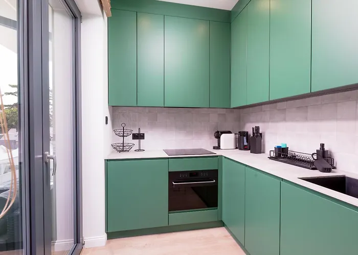 Hevenia 15 アパート